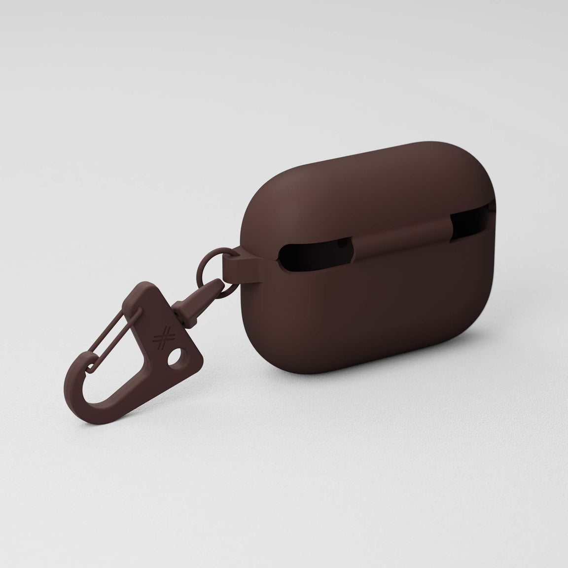 Apple AirPods Pro case in Earth Brown silicone and unicolour carabiner | XOUXOU
